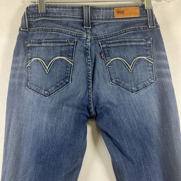 Levi’s Jeans Bold Curve Curvy Fit Low Rise Denim Bootcut Flattering Stretch 9M - Picture 4 of 6